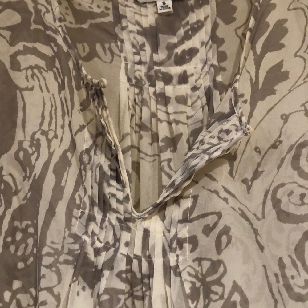 Cabi Pleated Peasant Blouse Size S - image 3